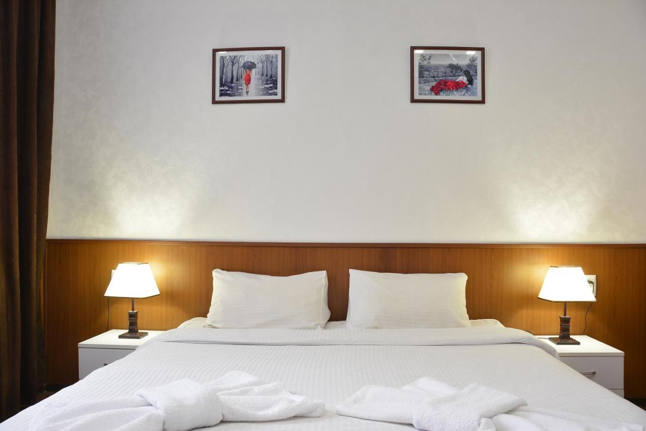 Vayk Hotel Экстерьер фото