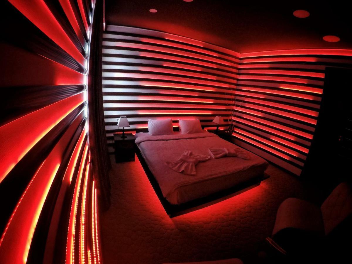Vayk Hotel Экстерьер фото